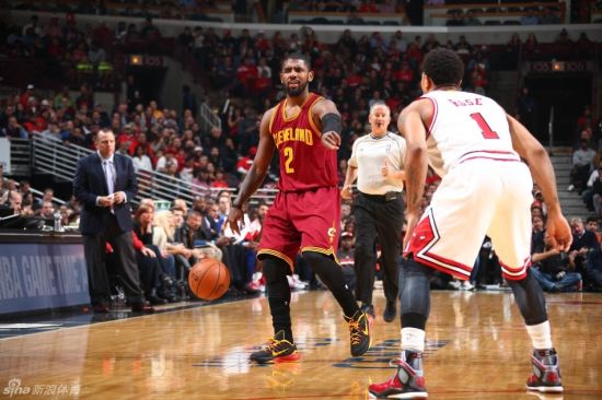  骑士VS公牛 前瞻:MVP对决 - 手机新浪网