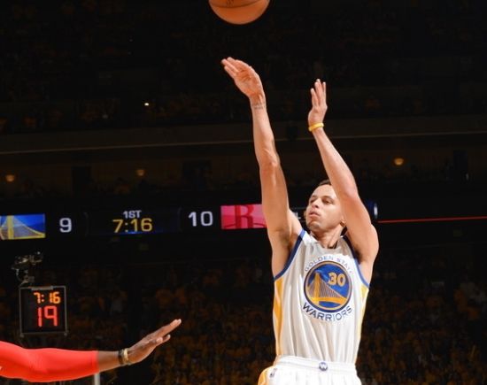 火箭大将用冠军纹身挑衅库里