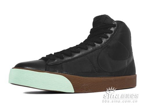 ��Ŀ�Դ�����֮��ľ�ϲNIKEBlazerPremium