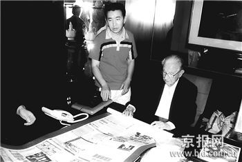 涂越明:因邮票和萨翁结谊为奥运甘愿付十年青春