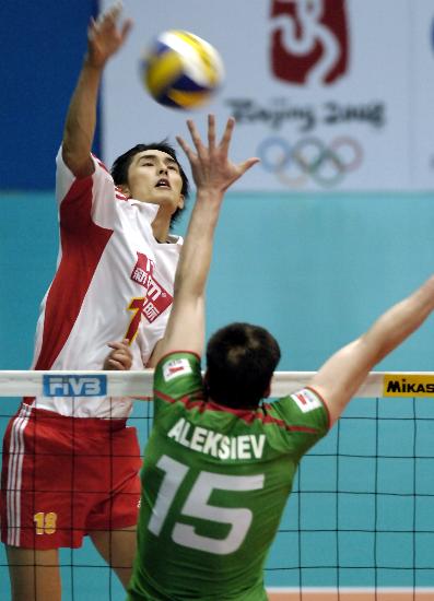 图文-世界男排联赛中国不敌保加利亚 方颖超爆