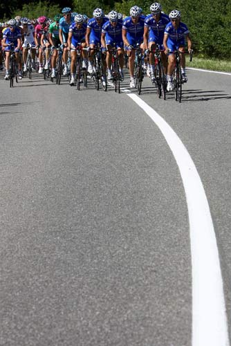 ͼ��-2007���������������������ڰ�·���ϵĴ󲿶�