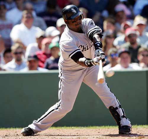 图文-波士顿红袜队11-2胜芝加哥白袜 尤瑞比进攻_综合体育_NIKE新浪竞技风暴_新浪网