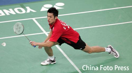 文-羽毛球世锦赛男单1\/4决赛 林丹摆开弓箭步_