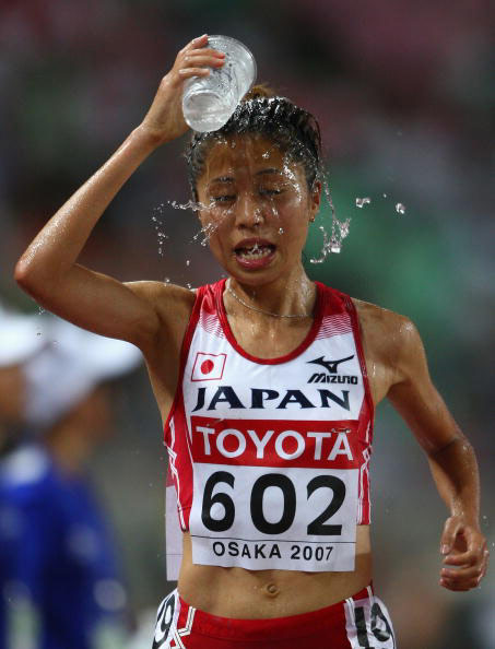 图文-世锦赛女子10000米决赛 福士加代子有些