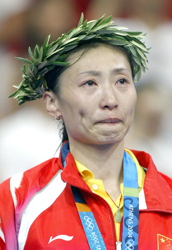 图文-历届奥运会羽毛球女单冠军 老将张宁泪洒