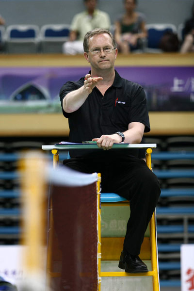 图文-全国羽毛球团体赛战况 外国裁判执法_综