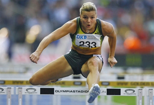 图文-黄金联赛末站女子100米栏 卡鲁尔12秒49