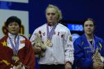 图文-俄选手破69公斤级总成绩世界纪录前三名选手