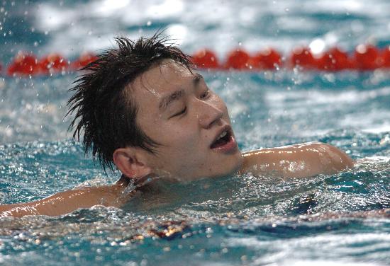 图文-全锦赛男子50米蛙泳曲敬宇夺冠 享受到手胜利