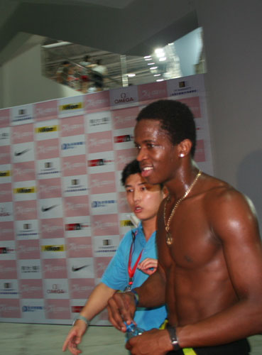 ͼ��-�Ϻ��ﾶ�����������޲�˹¶��ʤ����΢Ц