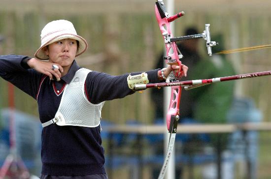 图文-六城会射箭女子个人淘汰赛 张云录获得亚军