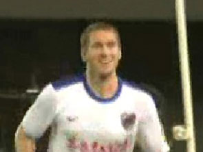 兰国脚狮子甩头 深圳客场领先南昌|2010中超联