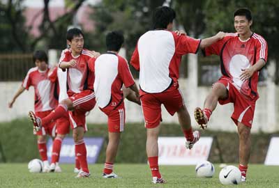 国足亚洲杯明日首战信心爆棚 我们都没想过会打不好_国内足坛-国家队_NIKE新浪竞技风暴_新浪网