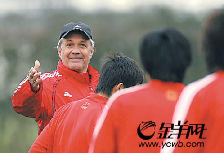 杜伊再次重申:2008年奥运会前我不考虑国足帅