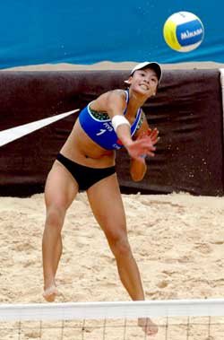 好运北京沙排挑战赛 八<em>强占</em>五席中国<em>姑娘</em>闪耀