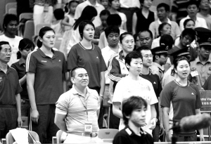 众专家会诊中国女排 洪钢:陈忠和有两点值得敬佩