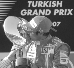 ���˻�桰���ơ�����ѲչĪ����ר�̻ؼ�����(ͼ)