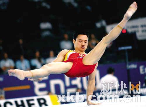 �й����������ѹ�ձ�������һŮ�ž������ս���