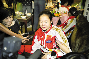 ������5��2��1ͭ���׼��ٶ���ʵ����������ϣ��