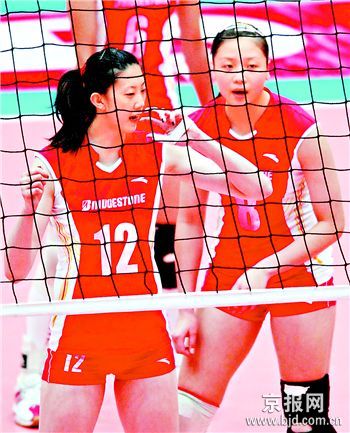 人气薛明天津引爆女排新旋风 明月组合闪耀津