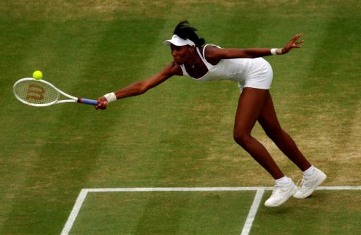 文-温网大威胜库兹娃进四强 超强的滞空能力_