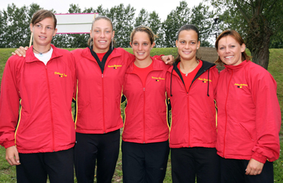 图文-联合会杯中国vs比利时 比利时军团全家福