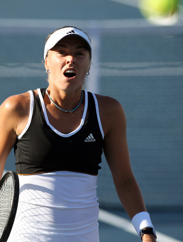 图文-美网女单辛吉斯爆冷出局 瑞士公主几乎被