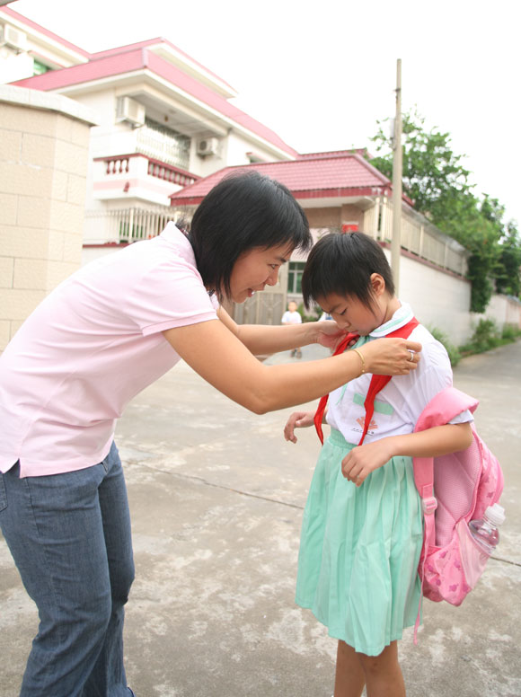 郑文根:酸酸甜甜就是我之五 四年三班里的冠军