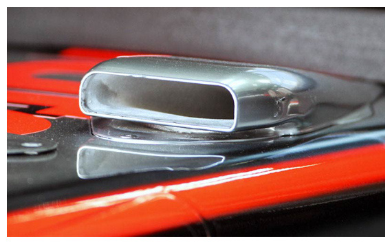 技术分析-迈凯轮MP4-25尾翼工作原理介绍(附