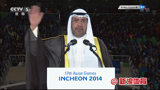 主席也会卖萌!