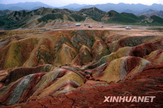 甘肃张掖 丹霞地貌色彩斑斓美不胜收 图 手机新浪网