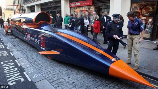 　　世界最快的车？去年10月，“寻血猎犬”的原型车在伦敦引起了预料之外的关注。而在本周，这一超音速汽车的建造工作终于正式开始。