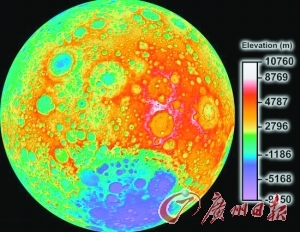 月球高程地形图