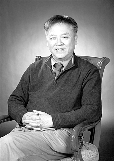 李家春 中国科学院力学研究所研究员、博士生导师、中国科学院院士