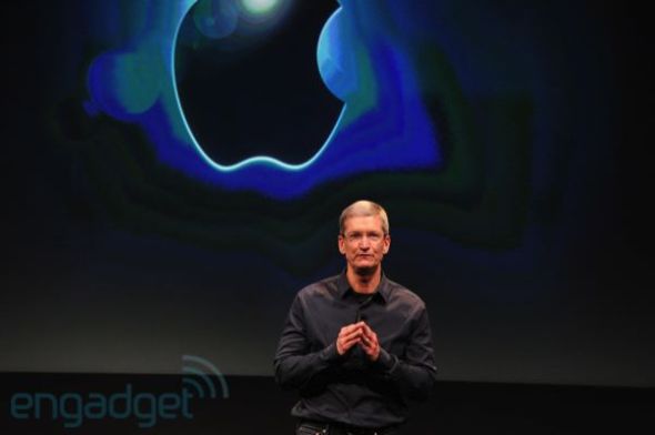 库克在iPhone 4S发布会上