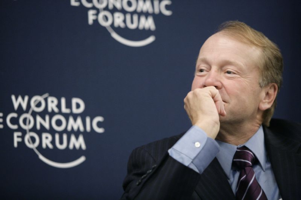 思科CEO钱伯斯