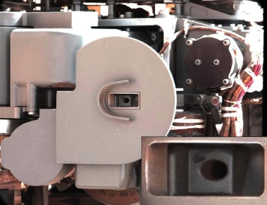 “好奇”号的现场火星岩收集和处理分析装置。“好奇”号曾以沙子为对象，练习取样