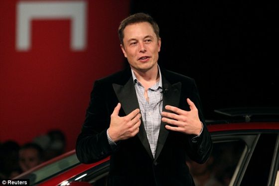 SpaceX公司创始人兼CEO艾伦-马斯科已经宣布未来他将实施的移民火星计划，这项计划将会通过8万名付费先遣人员进行