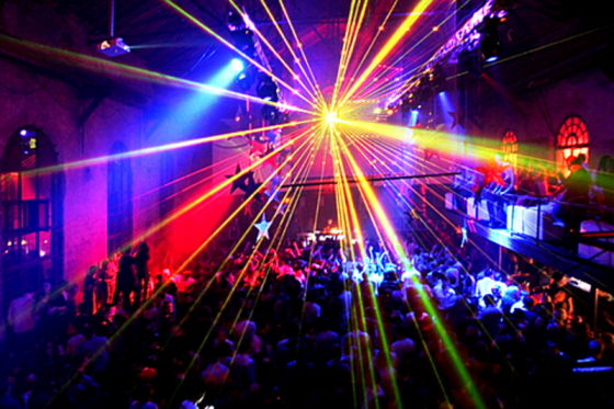 夜店app怎么做来听90后mm聊夜店生态圈