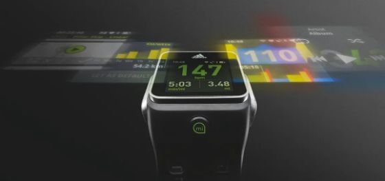 阿迪达斯miCoach Smart Run