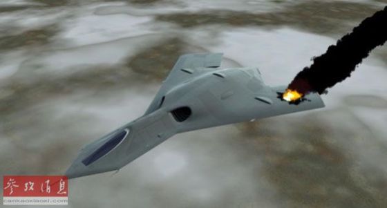 飞机机翼在飞行中受损后，“幸存者”流体能够快速将其修复。