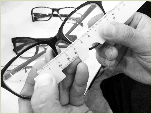 网购近视镜瞳距偏差伤视力