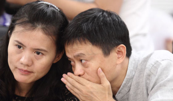 　　这位叫彭蕾的女人手上握有马云真正的王牌——她执掌阿里巴巴庞大的金融帝国浙江蚂蚁小微金融服务集团。CFP供图