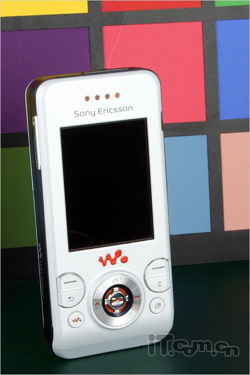 炫出新自我 索爱滑盖音乐机w580评测(16)