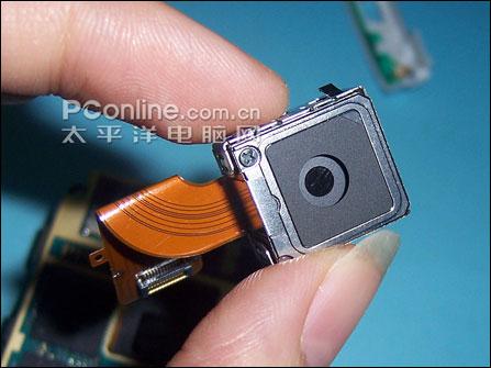 拆机也疯狂 诺基亚滑盖旗舰n95拆解评测(8)