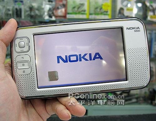 采用高分屏诺基亚智能终端n800真机赏