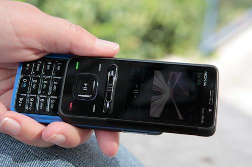 全新设计诺基亚s40音乐手机5610xm赏转