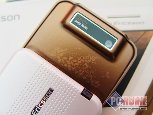 点击查看本文图片 索尼爱立信 S500c - 不仅仅是手机 1K6-2K4时尚女性手机