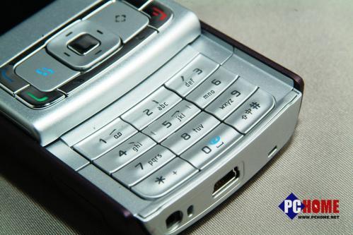 点击查看本文图片 诺基亚 N95 - 卫星导航伴你行 3K低价GPS手机精选集